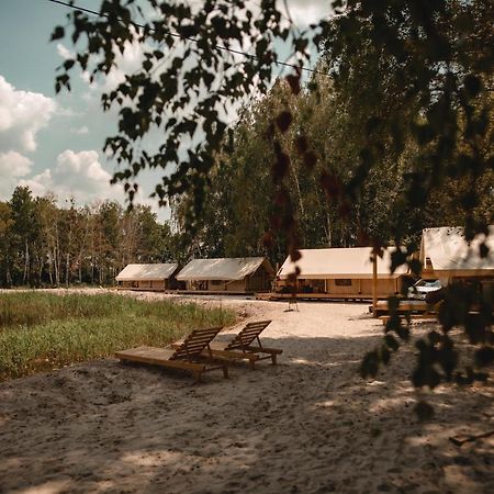 Hotel Glamping Mandra Kanev Leplyavo Zewnętrze zdjęcie
