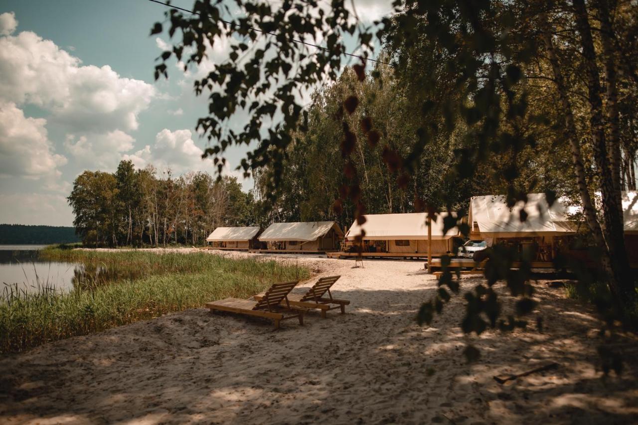 Hotel Glamping Mandra Kanev Leplyavo Zewnętrze zdjęcie