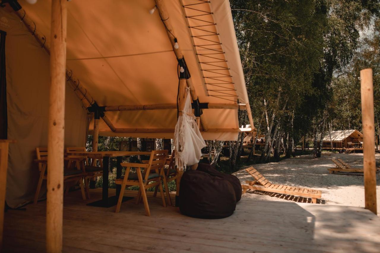 Hotel Glamping Mandra Kanev Leplyavo Zewnętrze zdjęcie