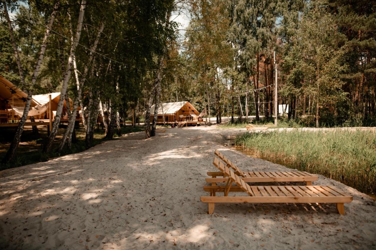 Hotel Glamping Mandra Kanev Leplyavo Zewnętrze zdjęcie